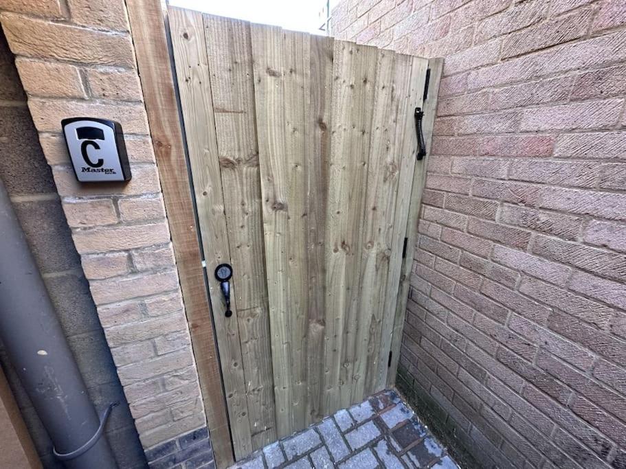 Charming New 2Br Detached House-Central Headington- Wi-Fi, Netflix, Top Location 옥스퍼드 외부 사진